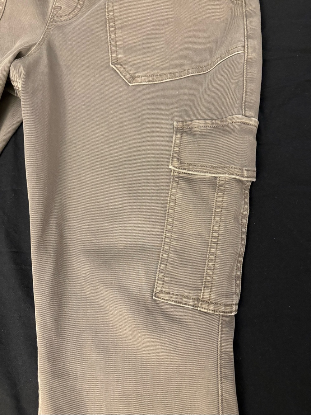 SPANX Women’s Pull-On Cargo Pants in Light Taupe, Size 1X (EUC) - Picture 5 of 11